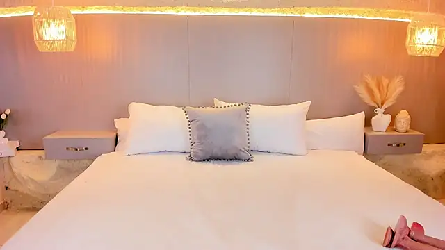 AmyColman  online show from 03/21/26, 11:59