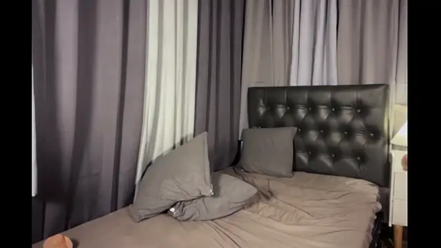 Snapshot of Candicemeow chatting on 06/02/26, 10:17 Candicemeow online show from 06/02/26, 10:17