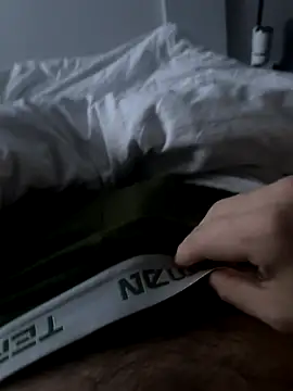 Snapshot of Just__Fun chatting on 12/18/25, 02:50 Just Fun online show from 12/18/25, 02:50