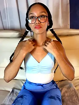 GiselleVice online show from 12/19/25, 08:16