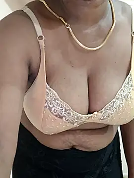 Snapshot of sivashree chatting on 04/28/26, 04:50 sivashree online show from 04/28/26, 04:50
