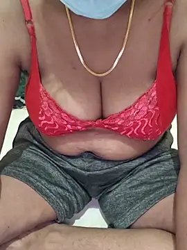 Snapshot of sivashree chatting on 04/30/26, 10:47 sivashree online show from 04/30/26, 10:47