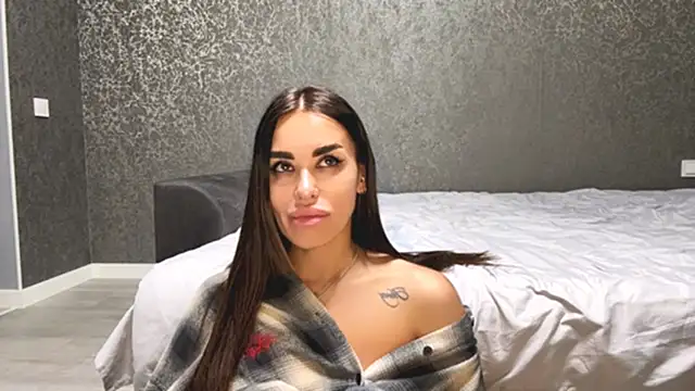 velvetveyraX online show from 05/15/26, 04:25