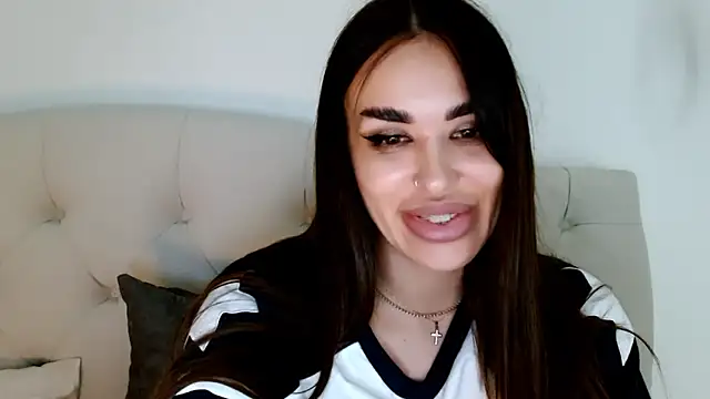 velvetveyraX online show from 06/13/26, 07:34