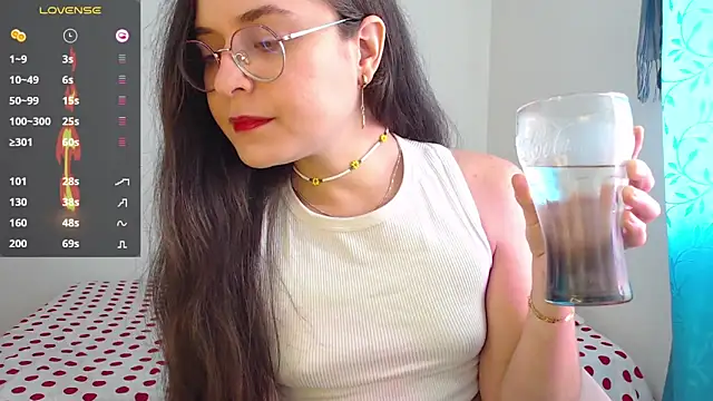 Vicky cristinax online show from 12/05/25, 09:00