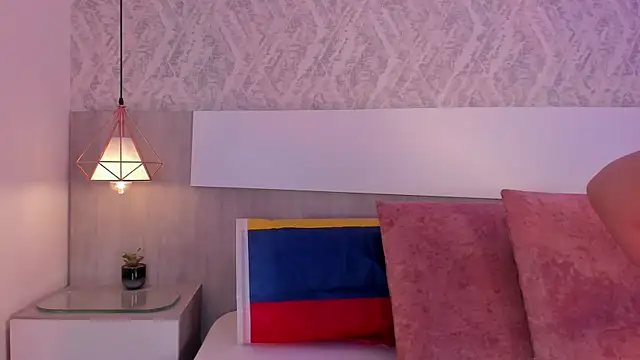 Vittoria  rossi online show from 06/19/26, 03:16