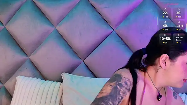  giggy 2 online show from 11/11/25, 11:43