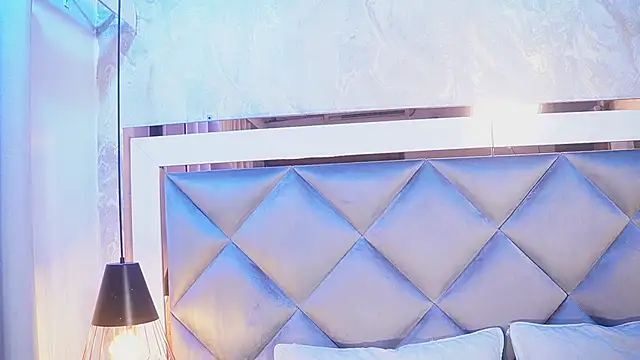  giggy 2 online show from 04/15/26, 11:39