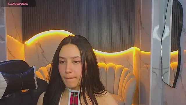 Aleja05 b online show from 11/12/25, 01:28