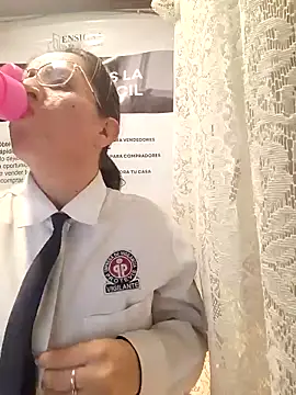 Valentina--1 online show from 03/18/26, 10:07