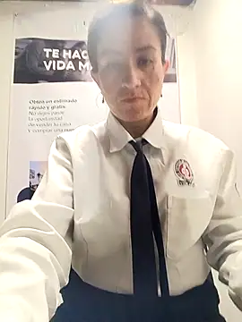 Valentina--1 online show from 04/23/26, 10:36