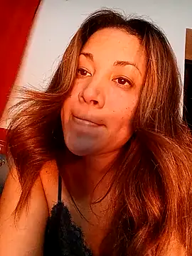 dulcessecretos online show from 12/04/25, 11:35