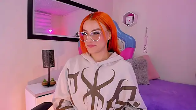 celeste blazze  online show from 01/06/26, 05:16