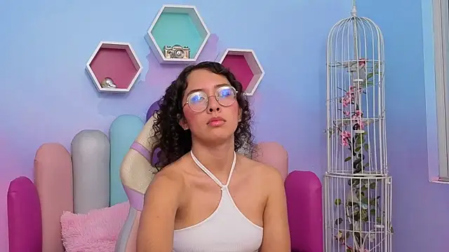 Sasha-Monroe online show from 10/26/25, 11:09