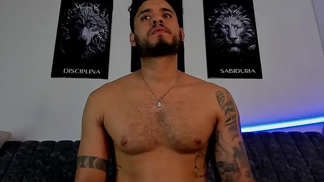 AUSTINN TORRES online show from 07/02/26, 12:21