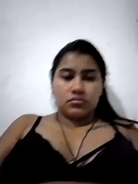 Snapshot of lindalatina11 chatting on 11/03/25, 03:19 lindalatina11 online show from 11/03/25, 03:19