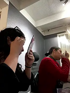 Kloe Novoa online show from 01/12/26, 01:27