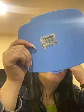 Kloe Novoa online show from 03/27/26, 12:16