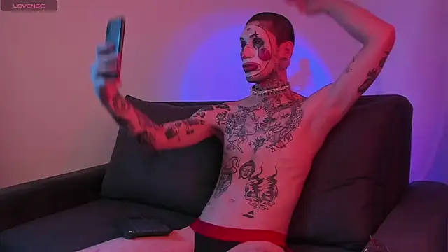 TokyoHatsumoto online show from 10/31/25, 06:09