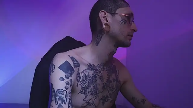 TokyoHatsumoto online show from 11/19/25, 09:59