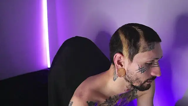 TokyoHatsumoto online show from 03/05/26, 01:01