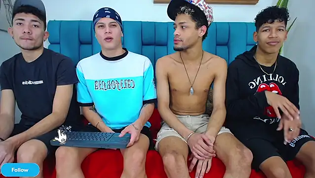 Hot Boys Latinos X online show from 04/17/26, 05:05
