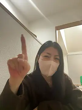 akimix xoxo online show from 11/19/25, 01:44