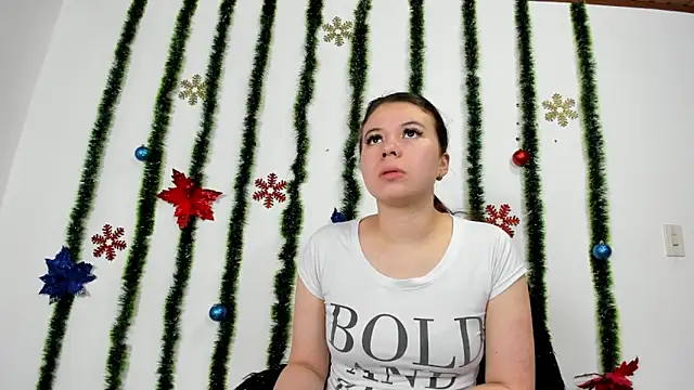 Vanessa Martinz online show from 11/18/25, 12:20