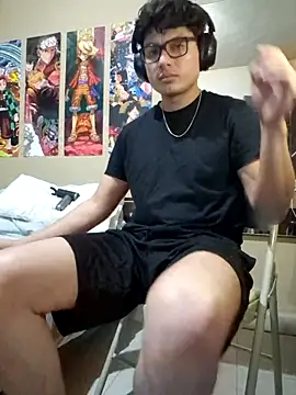 Ais B10 online show from 11/11/25, 03:28