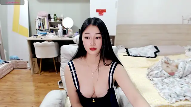 TT-07 online show from 11/20/25, 04:18