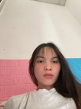 Tina x online show from 12/04/25, 03:49