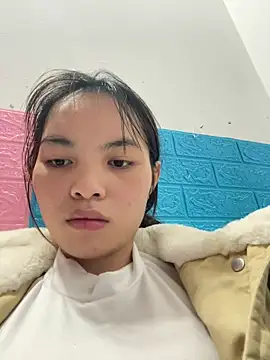 Tina x online show from 12/17/25, 05:35