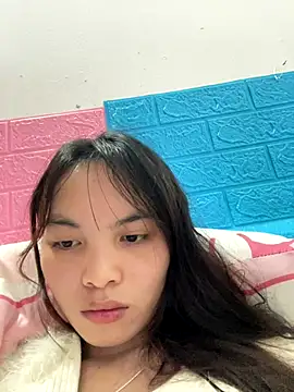 Tina x online show from 12/18/25, 01:55