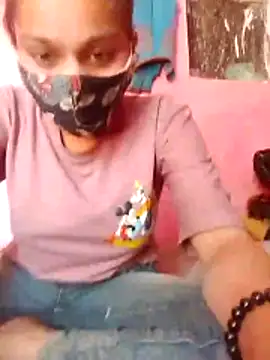 Snapshot of Poonam12A chatting on 11/13/25, 07:29 Poonam12A online show from 11/13/25, 07:29