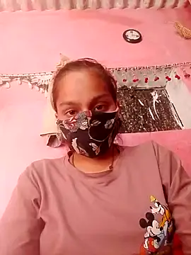 Snapshot of Poonam12A chatting on 12/21/25, 07:59 Poonam12A online show from 12/21/25, 07:59