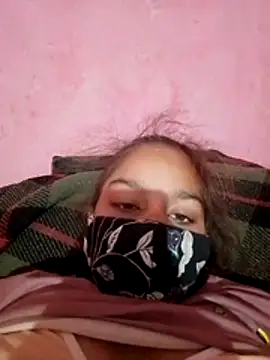 Snapshot of Poonam12A chatting on 01/18/26, 12:58 Poonam12A online show from 01/18/26, 12:58