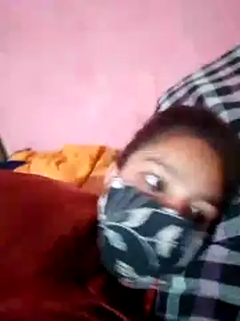 Snapshot of Poonam12A chatting on 03/26/26, 10:04 Poonam12A online show from 03/26/26, 10:04