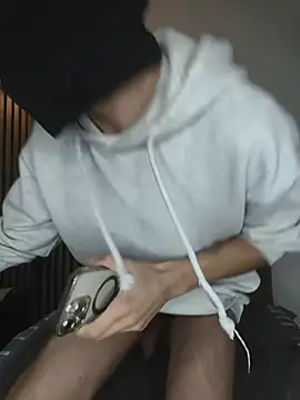 findomhot online show from 12/05/25, 08:16