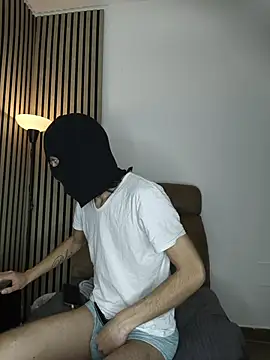 findomhot online show from 12/22/25, 09:28