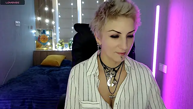 Sweet-n-Strong online show from 12/03/25, 07:05