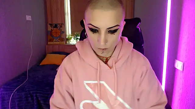 Sweet-n-Strong online show from 04/10/26, 05:34