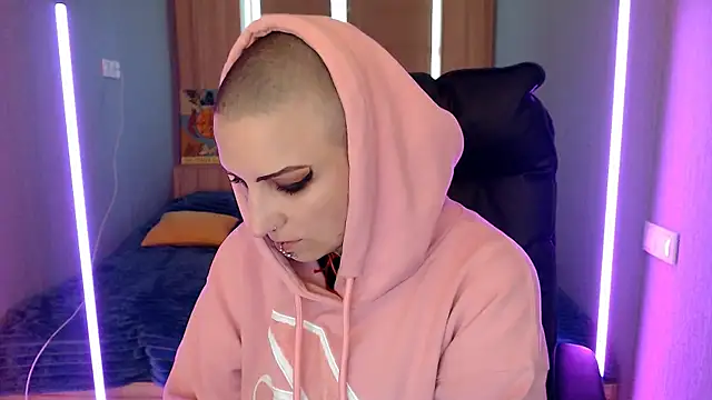 Sweet-n-Strong online show from 04/13/26, 05:13