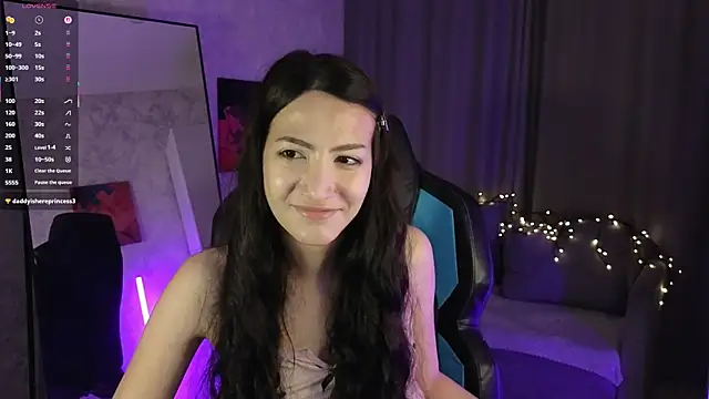 Mulan Lo online show from 11/03/25, 07:26