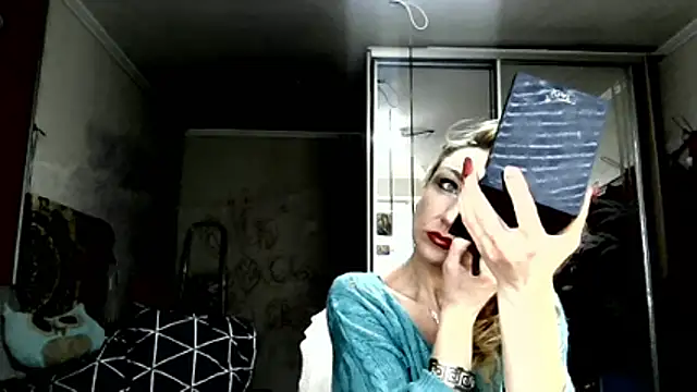 LilaniLoverx online show from 01/14/26, 12:44