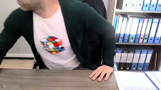 Evasionee online show from 01/15/26, 07:46