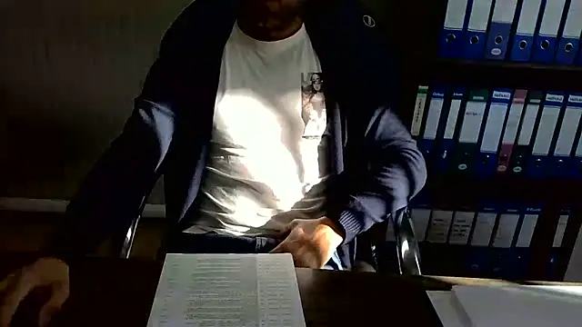 Evasionee online show from 03/18/26, 07:22