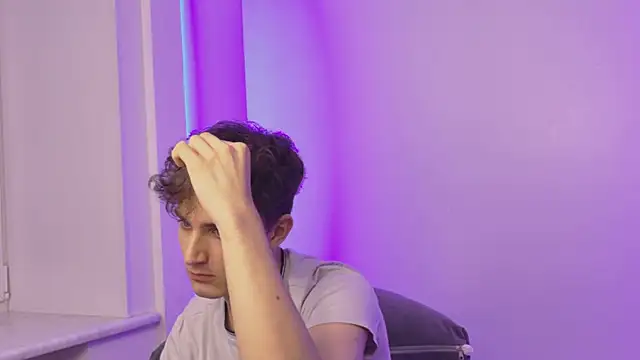 Richard steele hot online show from 11/07/25, 03:23