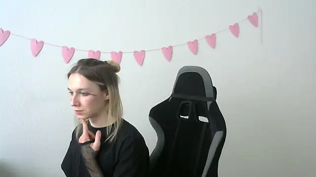 icebenz online show from 04/02/26, 12:14