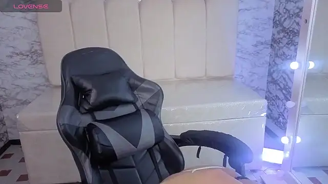 Cute Martina v online show from 11/09/25, 12:36