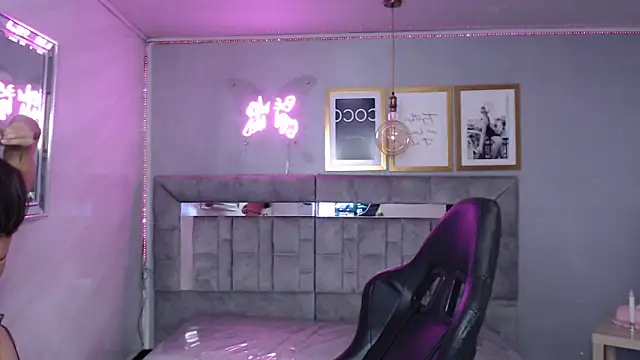 Cute Martina v online show from 11/24/25, 08:08